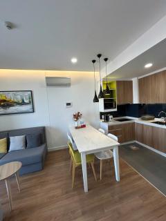 Republic Plaza Airpot Tân Sơn Nhất view sân bay - 3