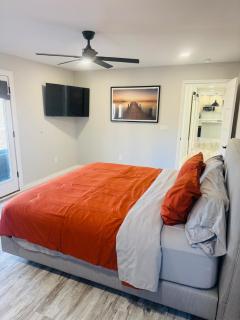 Chad's PickwickLake Retreat - Counce - 1