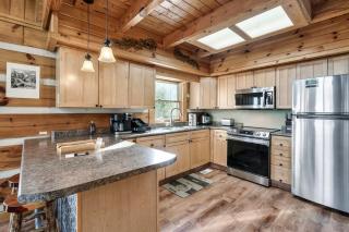 Smokies Haven Secluded Wood Fireplace View Hot Tub Early Checkin - Sevierville - 2