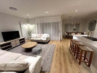 Saltwater House - Opposite the Beach! - South West Rocks - 8