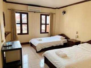 Khammany 康马尼 - 3