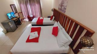 Comfort Palace Guest House Kasane - Kasane - 1