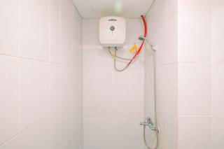 Nice and Cozy Studio Apartment at Patraland Urbano By Travelio - Bekasi - 8