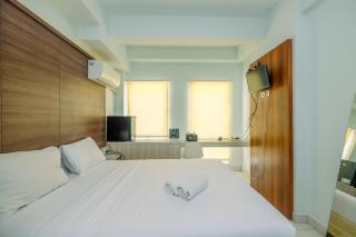 Nice and Cozy Studio Apartment at Patraland Urbano By Travelio - Bekasi - 0