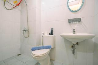 Nice and Cozy Studio Apartment at Patraland Urbano By Travelio - Bekasi - 3