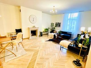 Penthouse with Private Rooftop - Rīga - 9