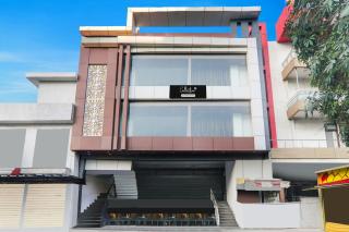 Super Collection O Quila Road Formerly JR Inn - Charbagh - 0