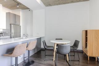 Blueground The Loop pool gym nr Willis CHI-1178 - 3