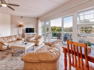 Treetops, Amblewood Guesthouse - 2
