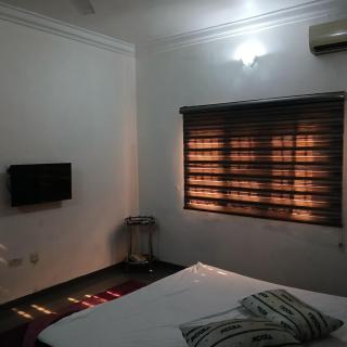 Stunning Home with Modern Charm - Port Harcourt - 2