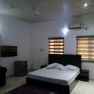 Stunning Home with Modern Charm - Port Harcourt - 6