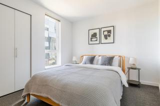 Blueground Wilburton rooftop wd nr garden SEA-834 - 1