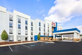 Hampton Inn & Suites Wilson I-95 - Wilson - 4