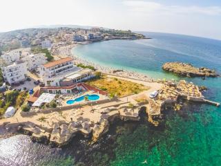 Apartments Atlantis - Dobra Voda - 0