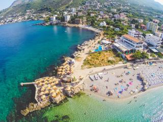 Apartments Atlantis - Dobra Voda - 2