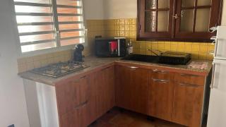 Appartement moderne au Moule avec terrasse et jardin - 5