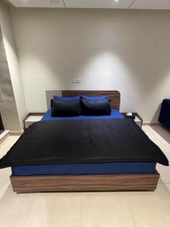 Sunset Cove Prime Location Indigo Gulberg III - Lahore - 4