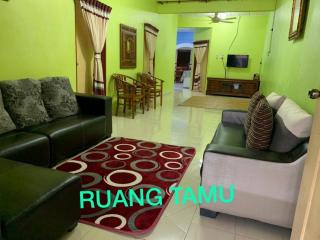 Dfieza Homestay - Cukai - 2