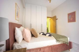 Modern Central Apartment with Balcony - Near Metro - Atene - 1