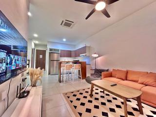 Jeff & Ricky Homestay123- The Podium Kuching - Kuching - 1
