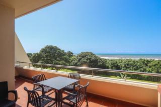 205 Lescalier Cabanas - Modern Beach front apartment - Amanzimtoti - 5