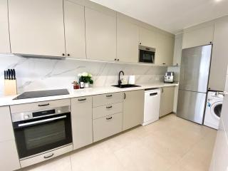 Townhouse w/sea view & garden - Estepona - 9