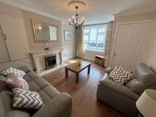 Perola's House Homestay - 2