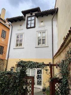 CozyGem House 2 mins walk Charles Bridge - Prague - 0