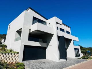 Luxury 5 Bedroom House Pinnacle Point Golf Estate - 8