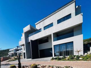 Luxury 5 Bedroom House Pinnacle Point Golf Estate - 9