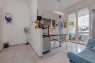 San Donato Nest - Cozy Apt by Parco Don Bosco - 4
