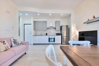 Sunny Apartment Near the Sea - Lido di Camaiore - 3