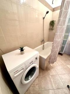 City center apartment with balcony - Budapest - 4