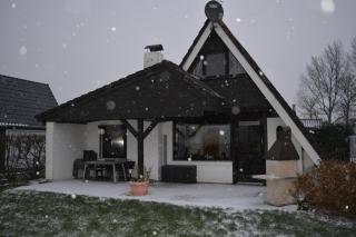 Nurdachhaus Mit Anbau Und Großer Überdachter Terrasse - Butjadingen - 8