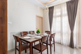 The Cosmopolitan by Red Olive3BHKACLavelle Rd - Bangalore - 6