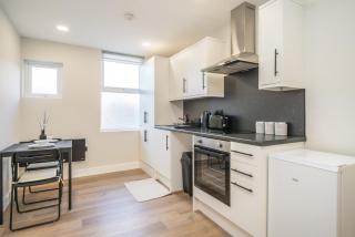 Royal Docks Cozy Studio Flat B - 2