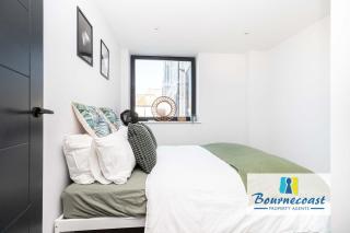 REEF MANOR by BOURNECOAST - A Modern Apartment Just a Short Stroll from the Sandy Beaches - FM9637 - 2