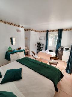 Etage privatif au calme - 2 chambres & salle de bains - 6