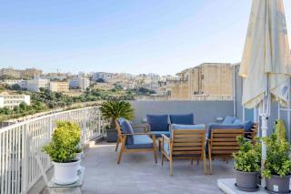 Spectacular Penthouse In the Heart of St Julians - St Julian's - 2
