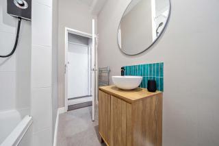 Cosy Apartment in Stunning Didsbury - 1