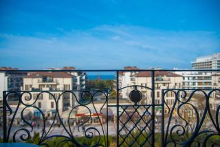 Apartament z sypialnią przy Promenadzie 3 balkony w widokiem na Morze SeaView Promenade Apartment mit Meerblick und 3 Balkonen Apartamenty na Wyspie - Świnoujście - 6