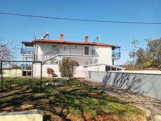 Apolo Apartments - Pula - 0