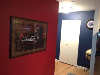 Bachelor Pad Oasis - 7