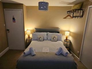 Sleepy Puffin Guest House - 6