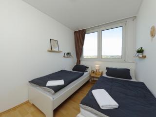 6 Bed Apartment For Work Crews - Bochum - 2