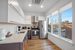 Stylish Studio Pool In Nolibs - Philadelphia - 7