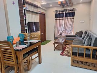 Golden Gate Luxury Villas by LexStays - Ooty - 9