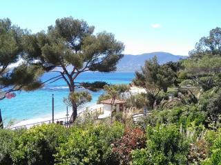 Bel appartement 4 pers plage de Gigaro 114 - 0