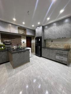 Four bedrooms fully furnished apartment - Abuja - 2