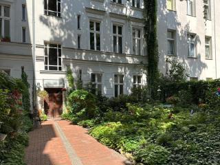 Nollendorf Apartments - 1 separate bedroom and 1 living room with sofa bed in Motzstraße - 3